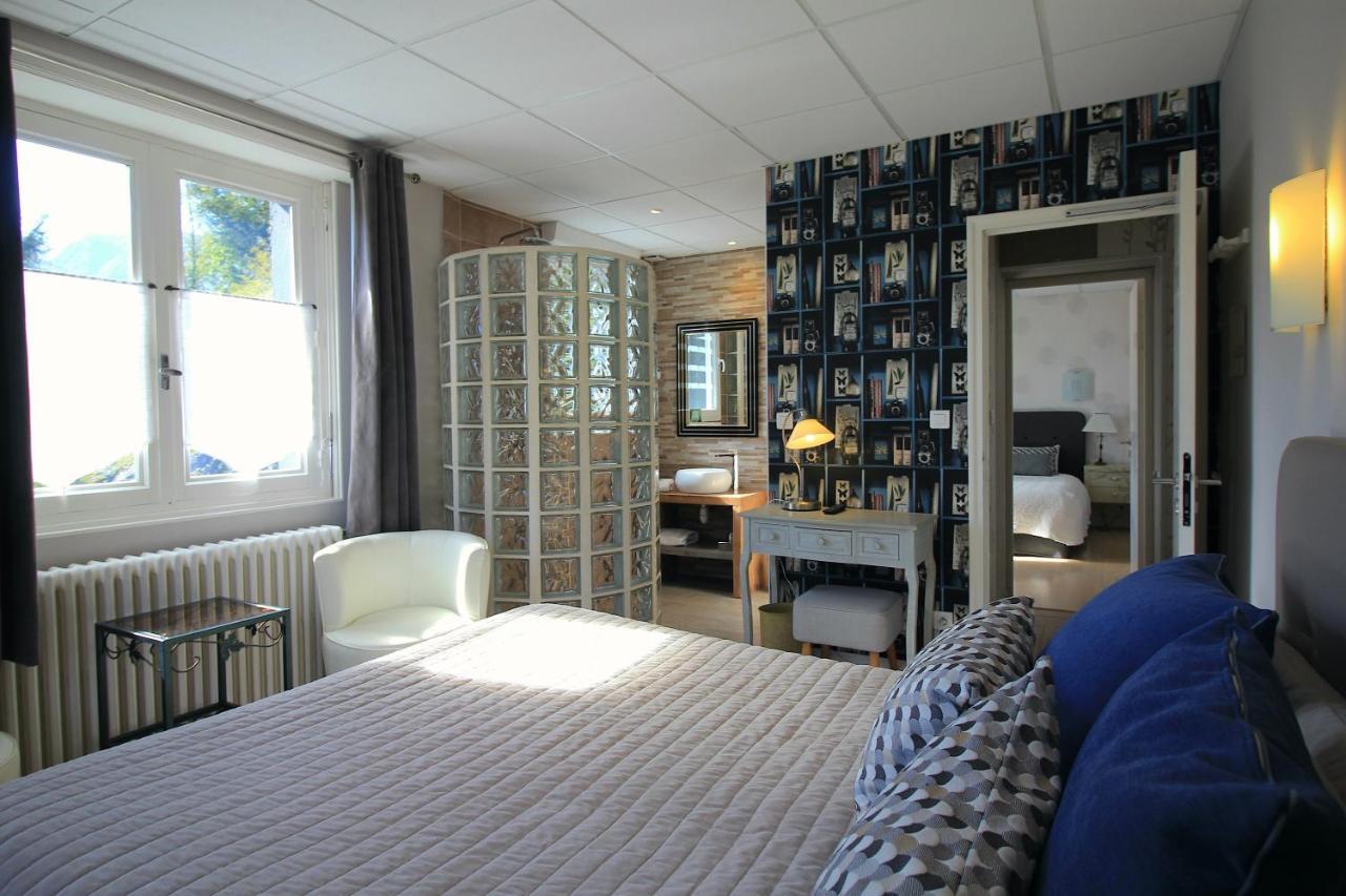 Logis Hotel L'Ayguelade Bielle Eksteriør billede