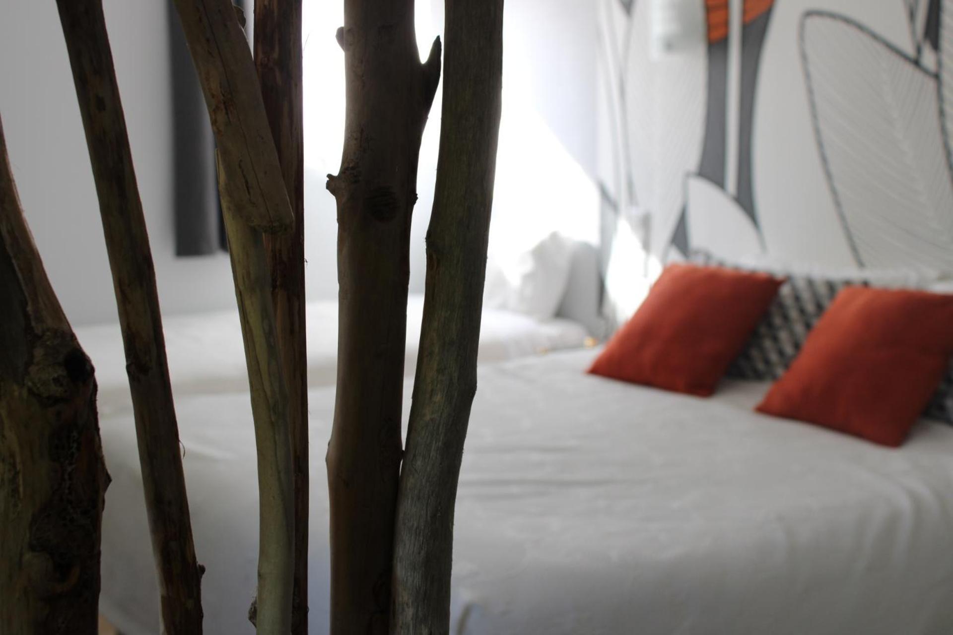 Logis Hotel L'Ayguelade Bielle Eksteriør billede