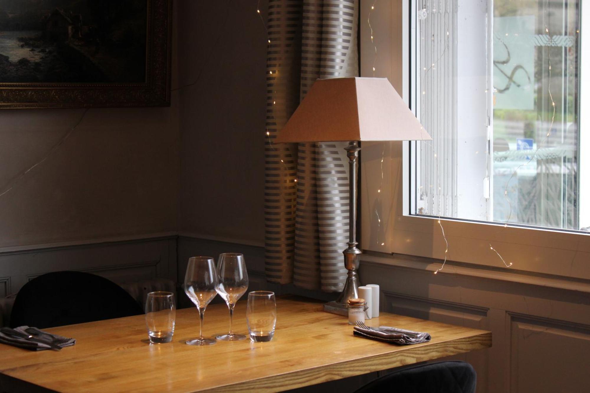 Logis Hotel L'Ayguelade Bielle Eksteriør billede