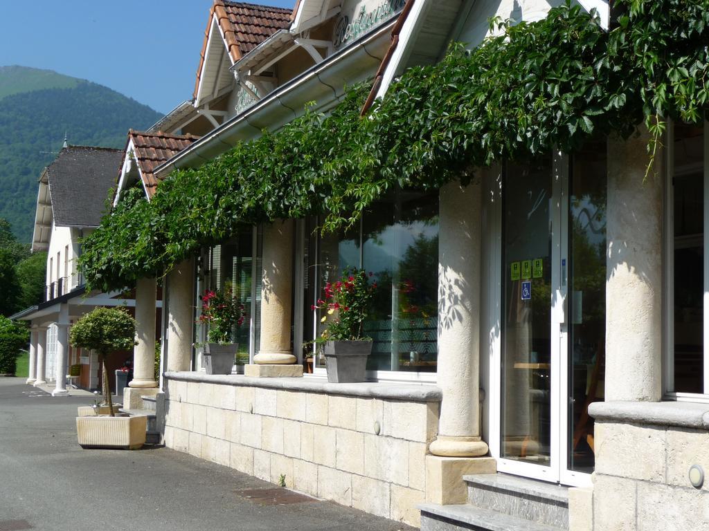 Logis Hotel L'Ayguelade Bielle Eksteriør billede